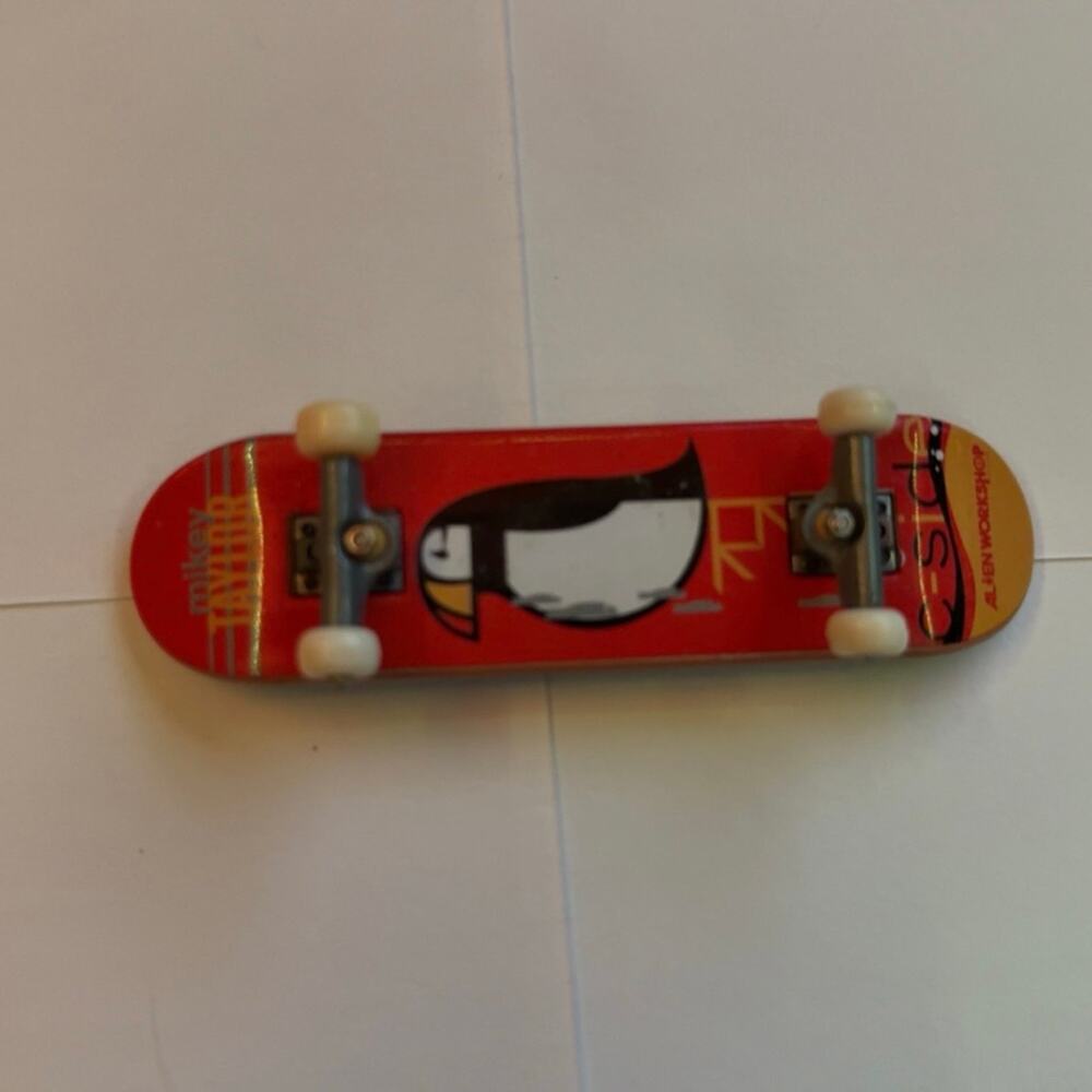 VTG Mikey Taylor C-Side Alien Workshop 96 MM Tech Deck